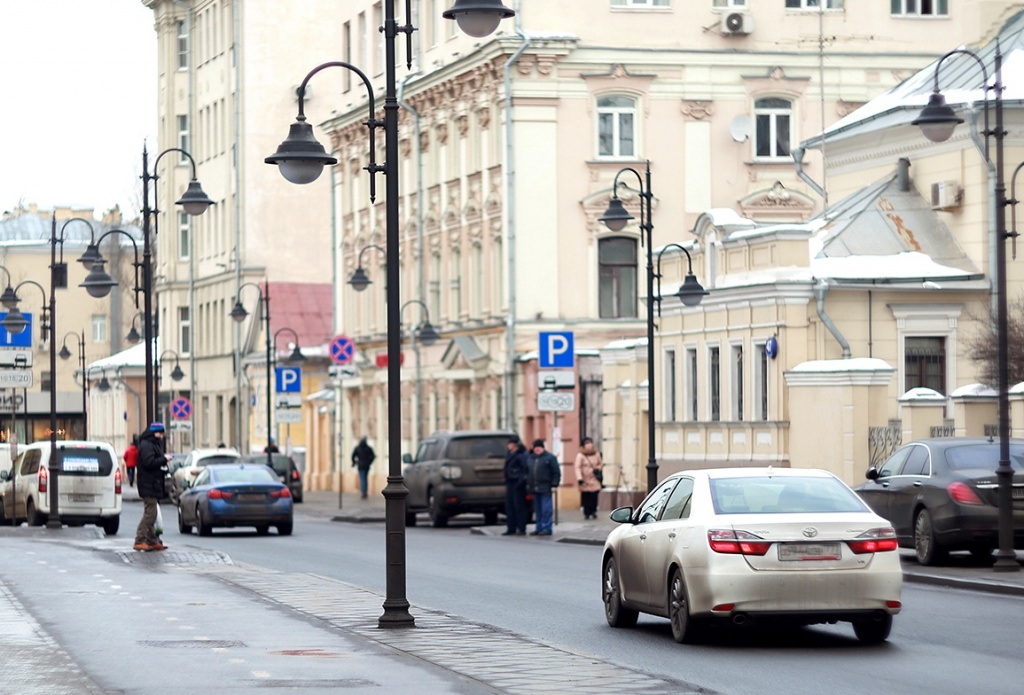 Парковки расширят в Мещанском районе. Фото: архив, "Вечерняя Москва"