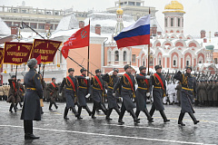 На Красной площади прошел марш в честь 75-летия военного парада 1941 года