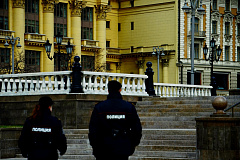 Оперативники района Замоскворечье задержали подозреваемую в мошенничестве